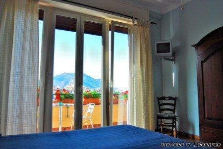 Kemonia Bed & Breakfast Palermo Ngoại thất bức ảnh